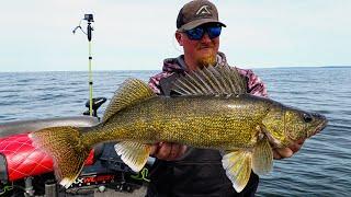 Using Hair Jigs To Catch Post Spawn Walleyes | Green Bay WI