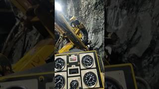 Буровики в шахте #это_мужской_канал #drillrig #drill #construction #mining #dbs #сбу #mine #we