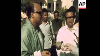 SYND 25-12-71 INTERVIEWS WITH NEW BANGLADESH PREMIERS