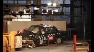 Gaz Volga 3110 Crash Test