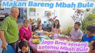 MAKAN BARENG MBAH BULE !! Sambil Dengar Cerita Dadad Sembuh Dari Kanker