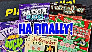 CHRISTMAS HOLIDAY SCRATCH OFF TICKETS PA LOTTERY #scratchers #scratchofftickets #lottery