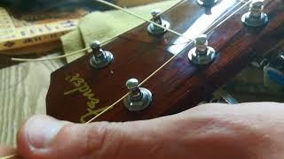 Как наматывать струны на колки, установка струн на гитару how to string a guitar замена струн