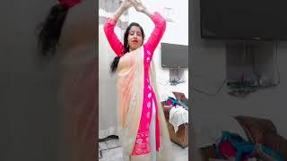mera yaar dildaar dance||Dance video||Nisha video||#viral #nisha #ytshorts #dance #short #shorts.