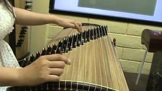 Sound of China Guzheng Tutorial Lesson Eight - Bending/Portamento Part 1