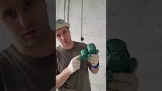 Когда встречаешься с подрозетниками Шнайдер электрик то хочется их просверлить немного #вашэлектрик