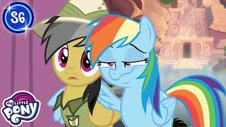 Stranger Than Fan Fiction  | S6 EP13  My Little Pony: Friendship is Magic | MLP FULL EPISODE |