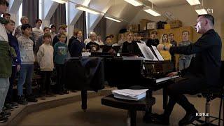 Adolf Fredrik's Boys' Choir & conductor Tony Margeta @ svt2 Kulturnyheterna