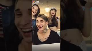 Lola Poggio y Valen Goldzen #LikeApp