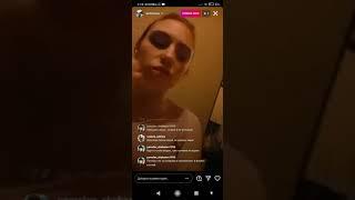 Девушка себя считает идеальной и адекватной. 18+