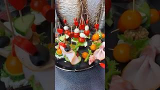  КАНАПЕ на шпажках - за 5 минут! Быстрая-вкусная закуска! #канапе #еда #закуска #рецепты