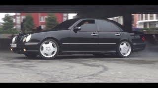 MERCEDES E55 AMG W210. Полный расклад и дым из-под колес!