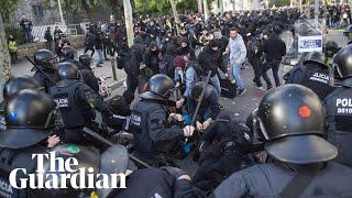 Violent protests in Barcelona over Spanish cabinet meeting