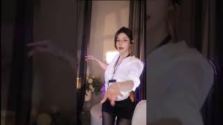 桥本很菜 直播性感舞蹈片段 Dynamic Live Dance Performance Stream 203609  0001    00 03 02 455 00 03 49 044