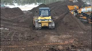 Гусеничный бульдозер Komatsu D41