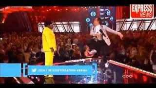 Psy Dance Gentleman In Billboard Awards 2013 Funny Performance!