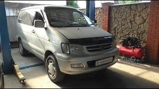 Замена радиатора охлаждения двигателя на Toyota Noah 3S FE Тойота Ноах 2000 года