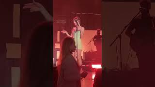 Melike Şahin - Öpmem Lazım (@ Bostancı 9.12.22) #melikeşahin #öpmemlazım #dans