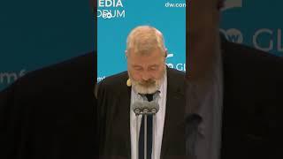 "А что - все россияне рабы?" Дмитрий Муратов о том, почему в России никто не бунтует.