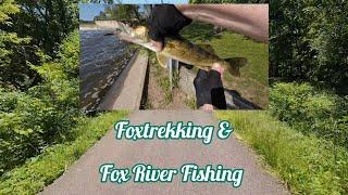 Fishing the Fox River: FLOOD stage! The bite is on though!