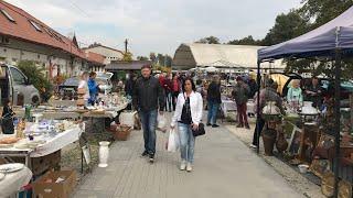 Hévíz Farmers’ Market in Hungary - personal shopping tips