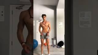 Luca Heubl - cute young bodybuilder 