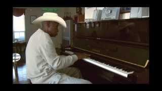 Pinetop Perkins - Blues Piano Legend - "Pinetop's Blues"