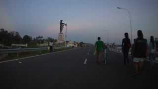 Don Chan Road (Rue Fa Ngoum eastbound) Mekong Riverside  - a pedestrian's paradise. Vientiane, Laos.