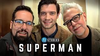 Trailer SUPERMAN (DC, 2025) + Evento WARNER com DAVID CORENSWET e JAMES GUNN