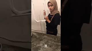 DIBUAT DENGAN PENUH RASA, DIHANCURKAN BEGITU SAJA
