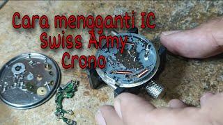 CARA MENGGANTI IC JAM SWISS ARMY CHRONOGRAPH