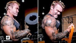 Free Weights Vs Resistance Bands to Build Muscle | James Grage