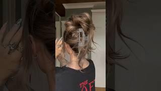 Claw Clip Hairstyle 