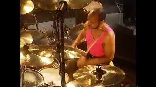 Chester Thompson Drum cam - Inside Out (live 1990)