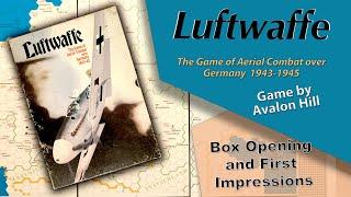 Avalon Hill -  Luftwaffe - What's Inside!