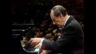 Vladimir Horovitz plays part of RACH 3