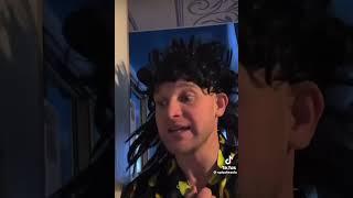 Мама можно хлеб ты что хлеб всему голова и нельзя обращаться кинь нож йоу юморист я юморист ￼