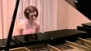 Pianist Julia Simonova