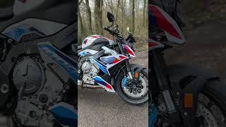 BMW M 1000 R