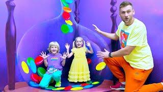 Katya and Dima play and have fun in museum of illusions