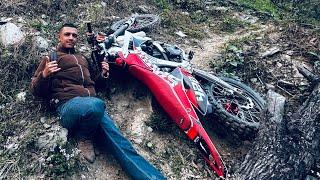 Kata Pugiyo Ta Daju Vai Ghandruk Bhanera??@magurung #crash #garo #dirtride