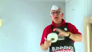 How To Repair Cracks In Plaster - DIY At Bunnings