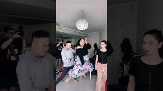 SIVA APRILIA : GOYANG BARENG YUK