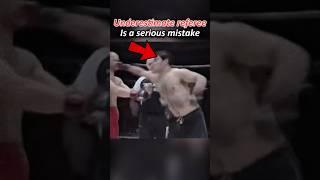 The referee is the true MVP of this battle#mma