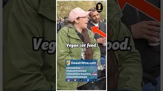 Funny Vegan Makes Muslims Laugh | Mansur | Speakers Corner