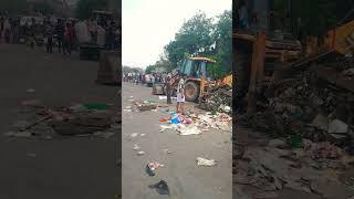 सीमापुरी में कूड़ो के ढेर से घेरी हुईं जगह साफ़ करी MCD#trending #trendingshorts #shorts #shortvideo