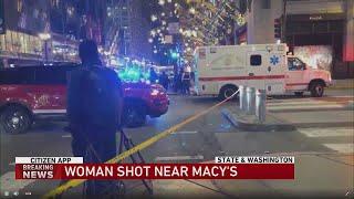 Woman shot in downtown Chicago near Macy's