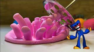 Hagi waghi crushes plasticine antistress