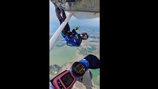 World Longest “Bat Hang” on the Airplane Wing (Rocky Mountain Skydive). World record skydive .