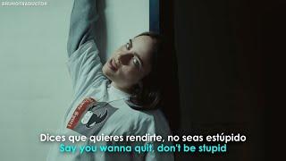 Billie Eilish - BIRDS OF A FEATHER // Lyrics + Español // Video Oficial